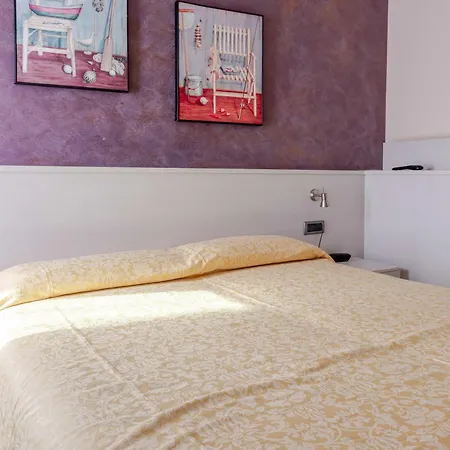 Posta - 3 Stars - Comfortable In 3* Vintimille