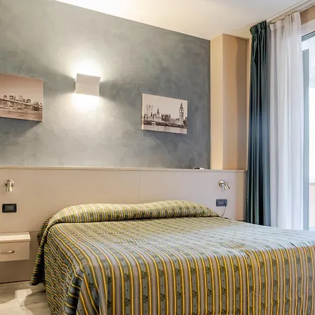 호텔 Posta - 3 Stars - Comfortable In 벤티밀리아