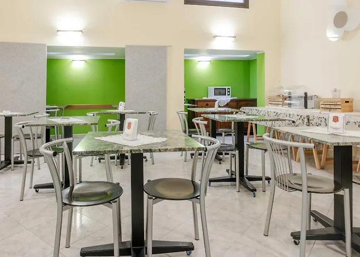 Hotel Posta - 3 Stars - Comfortable In