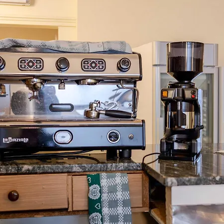 Posta - 3 Stars - Comfortable In מלון 3*