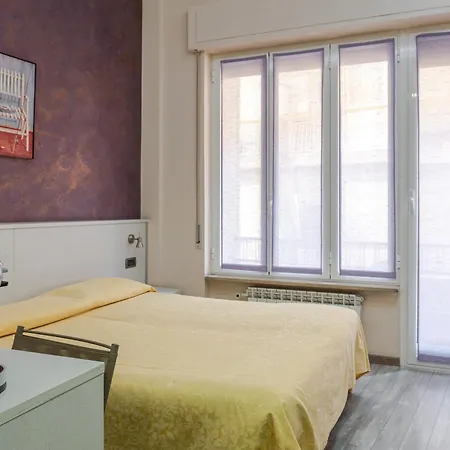 Posta - 3 Stars - Comfortable In Hotel Vintimille