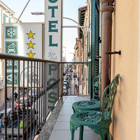 Hotel Posta - 3 Stars - Comfortable In Vintimille