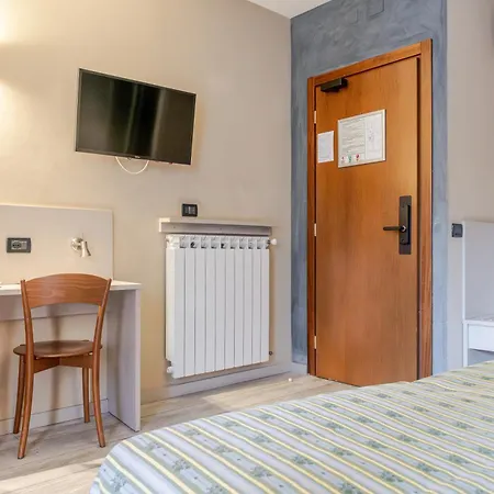 Posta - 3 Stars - Comfortable In Hotel Vintimille