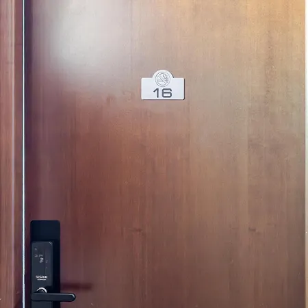 Posta - 3 Stars - Comfortable In ונטימיגליה