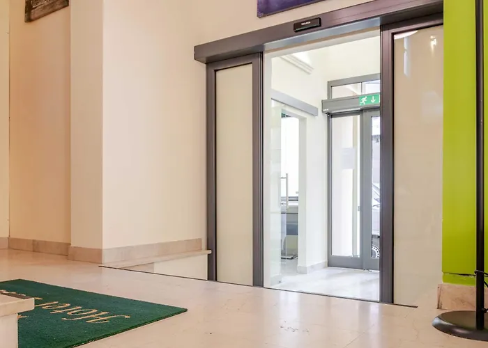 Posta - 3 Stars - Comfortable In Отель Вентимилья