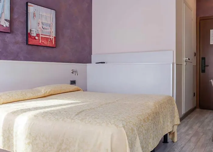 Posta - 3 Stars - Comfortable In Отель 3*