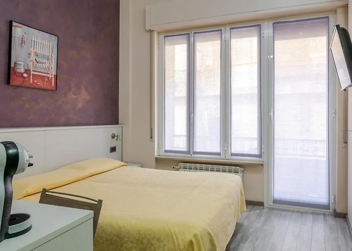 Posta - 3 Stars - Comfortable In 3* فنتيميليا