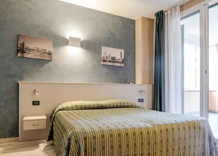 Отель Posta - 3 Stars - Comfortable In Вентимилья