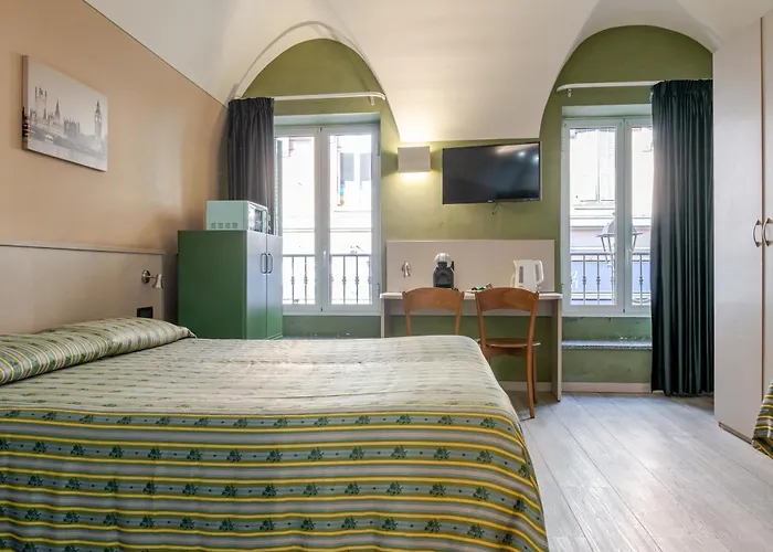 Posta - 3 Stars - Comfortable In فندق 3*