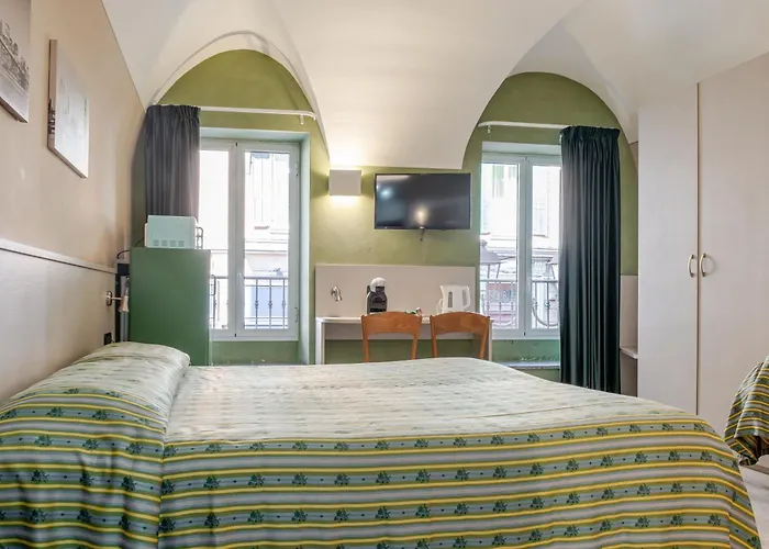 Отель Posta - 3 Stars - Comfortable In Вентимилья