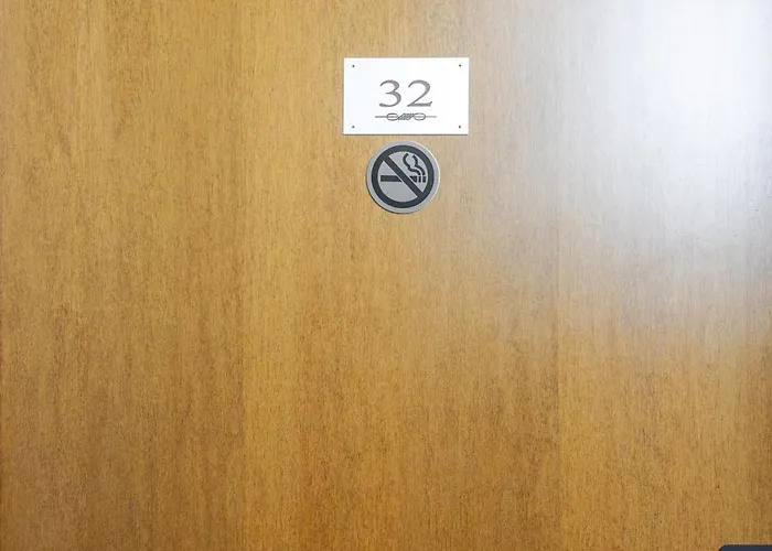 Posta - 3 Stars - Comfortable In 3* Вентимилья